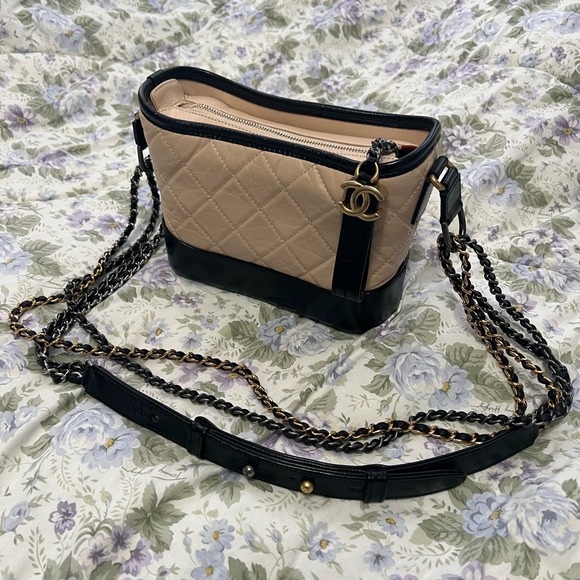 CHANEL Gabrielle Small - Picture 1 of 9